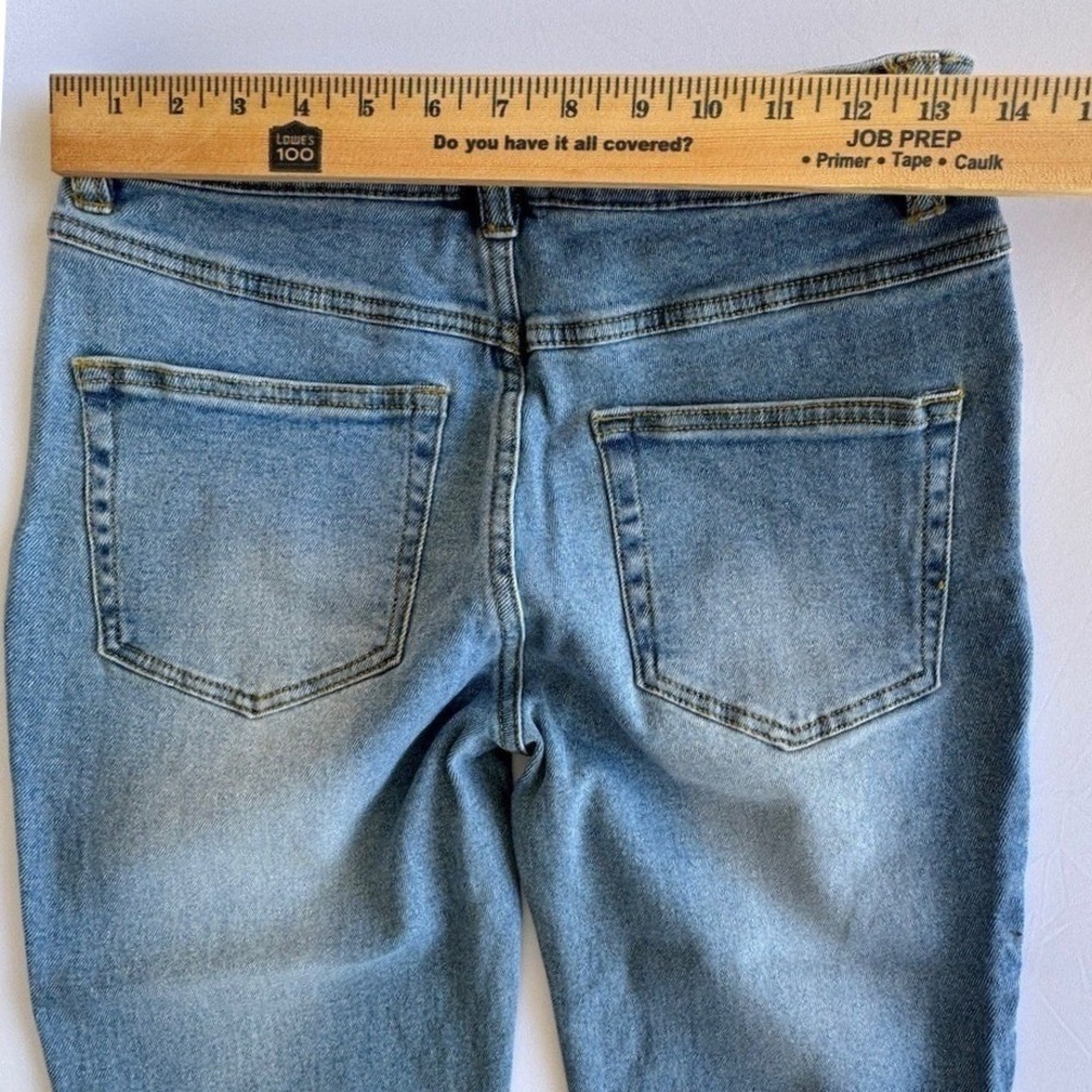 Martha Stewart Mid Rise Cropped Flare Jeans Chambray Blue MSA0133 Size 6 NEW - Picture 5 of 9